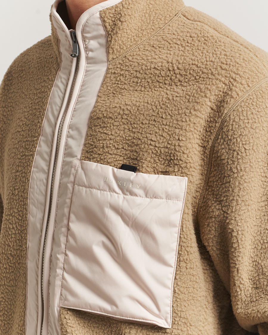 Men | Sweaters & Knitwear | Oakley | Off Slope Mountain Fire Sherpa Pebble/Mist