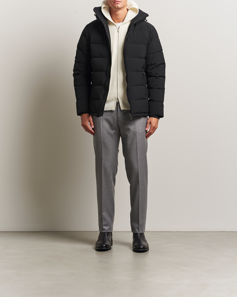 Men | Coats & Jackets | Oscar Jacobson | Hooded Puffer Jacket Black