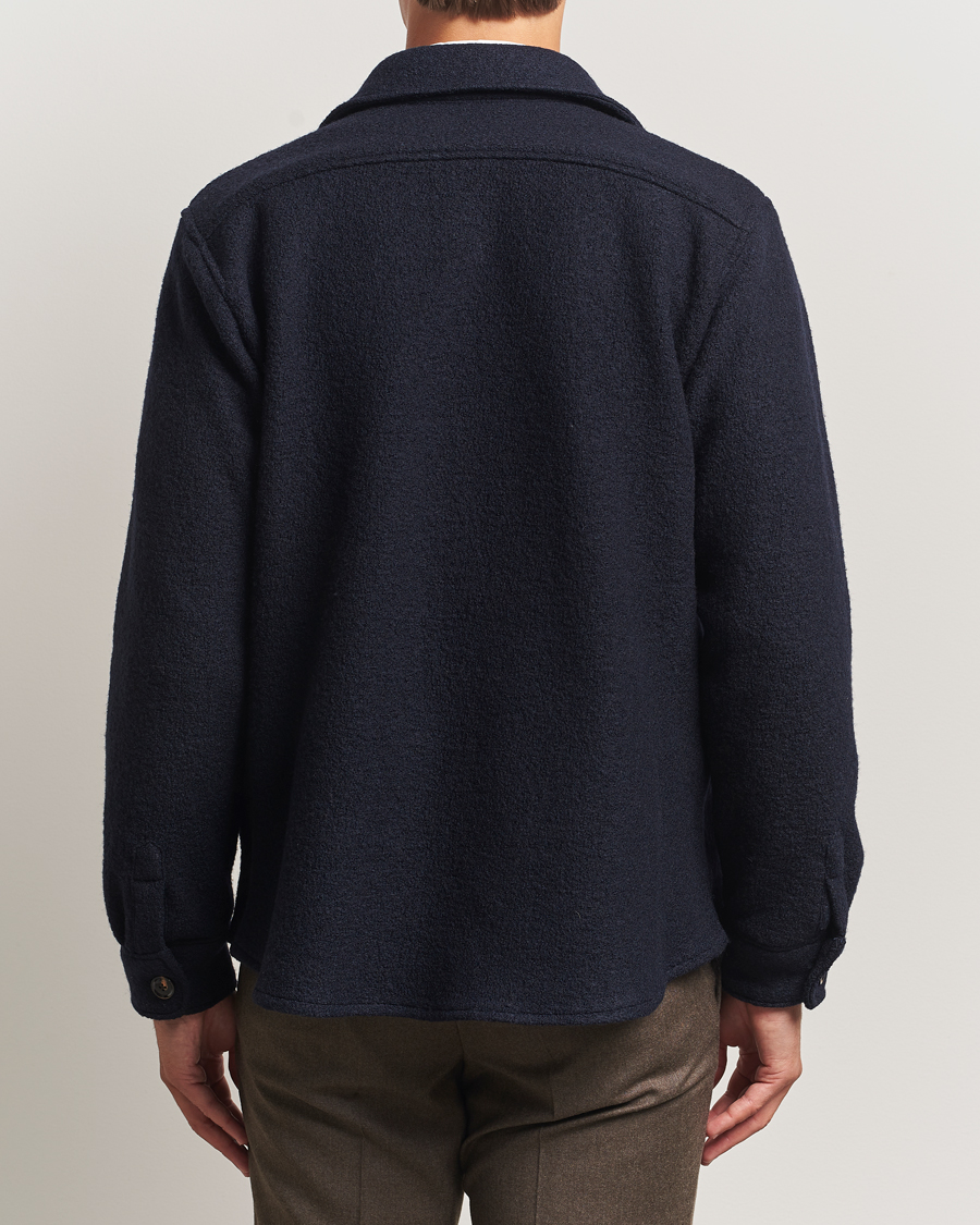 Men | Coats & Jackets | Oscar Jacobson | Maverick Boiled Wool Shirt Jacket Navy