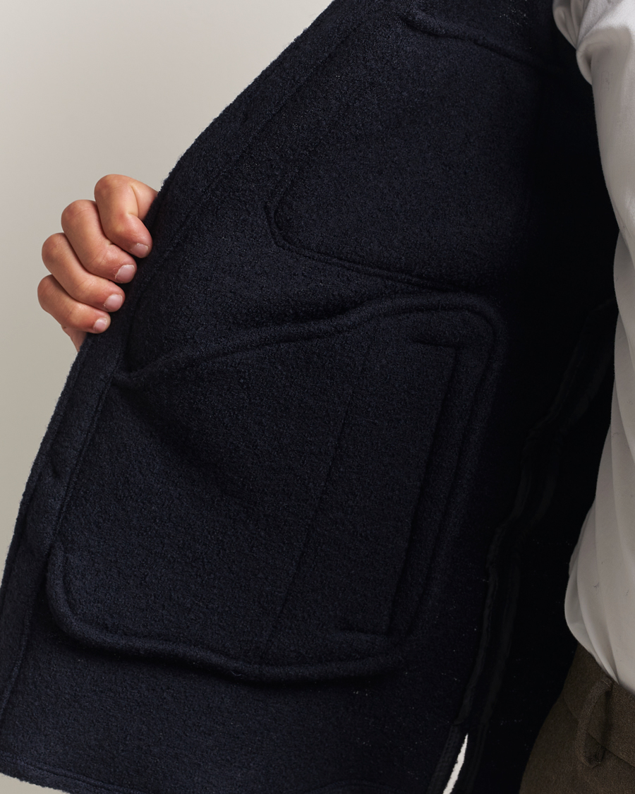 Men | Coats & Jackets | Oscar Jacobson | Maverick Boiled Wool Shirt Jacket Navy