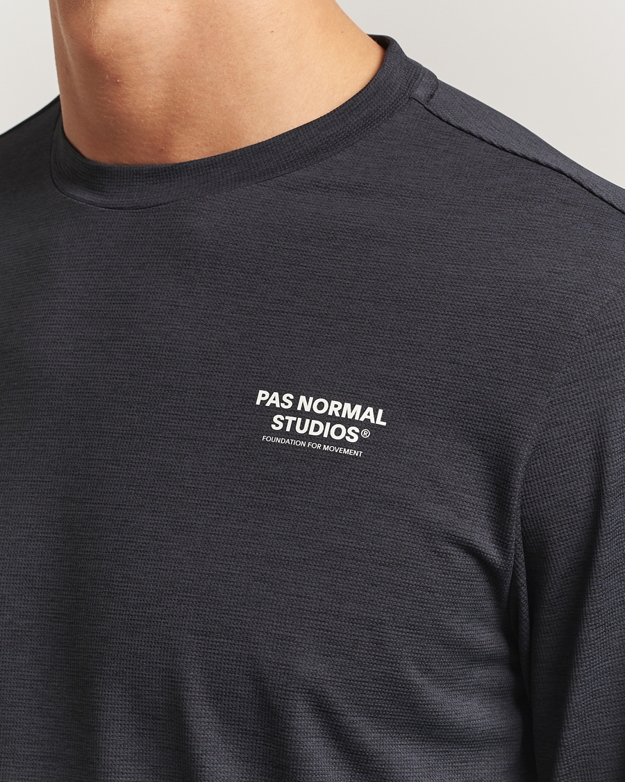 Men | T-Shirts | Pas Normal Studios | Balance Long Sleeve T-Shirt Black