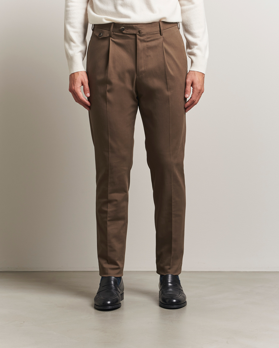 Incotex Slim Fit Comfort Chinos Olive at CareOfCarl.com