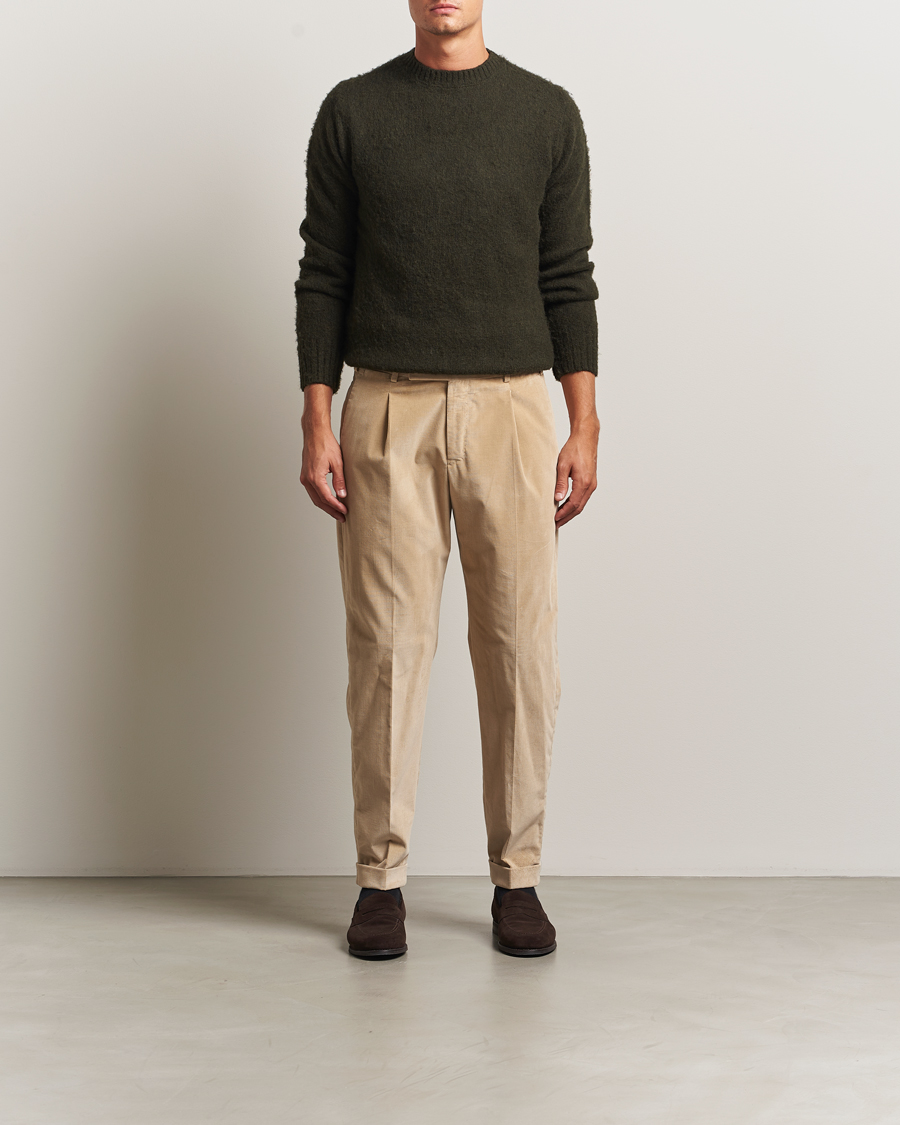Men | Trousers | PT01 | Slim Fit Pleated Corduroy Trousers Light Beige