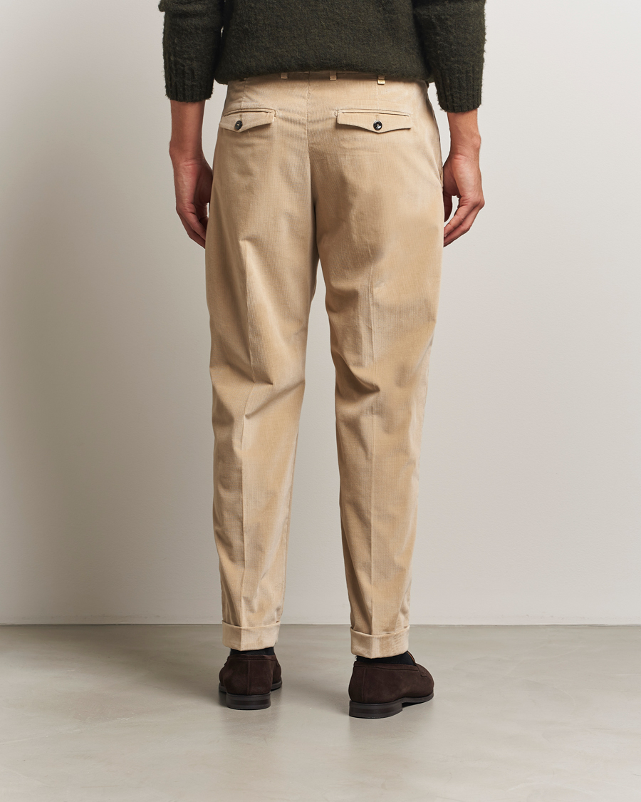 Men | Trousers | PT01 | Slim Fit Pleated Corduroy Trousers Light Beige
