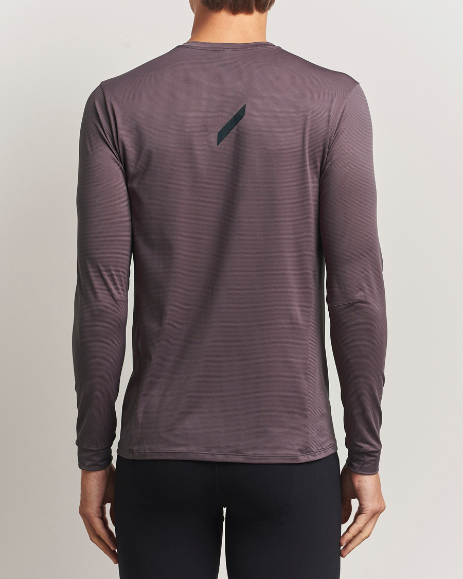 SOAR Running Long Sleeve Tech Tee Dark Grey at CareOfCarl.com