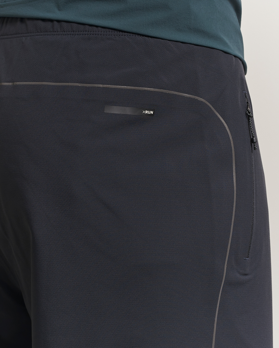 SOAR Running Run Trousers Black at CareOfCarl.com