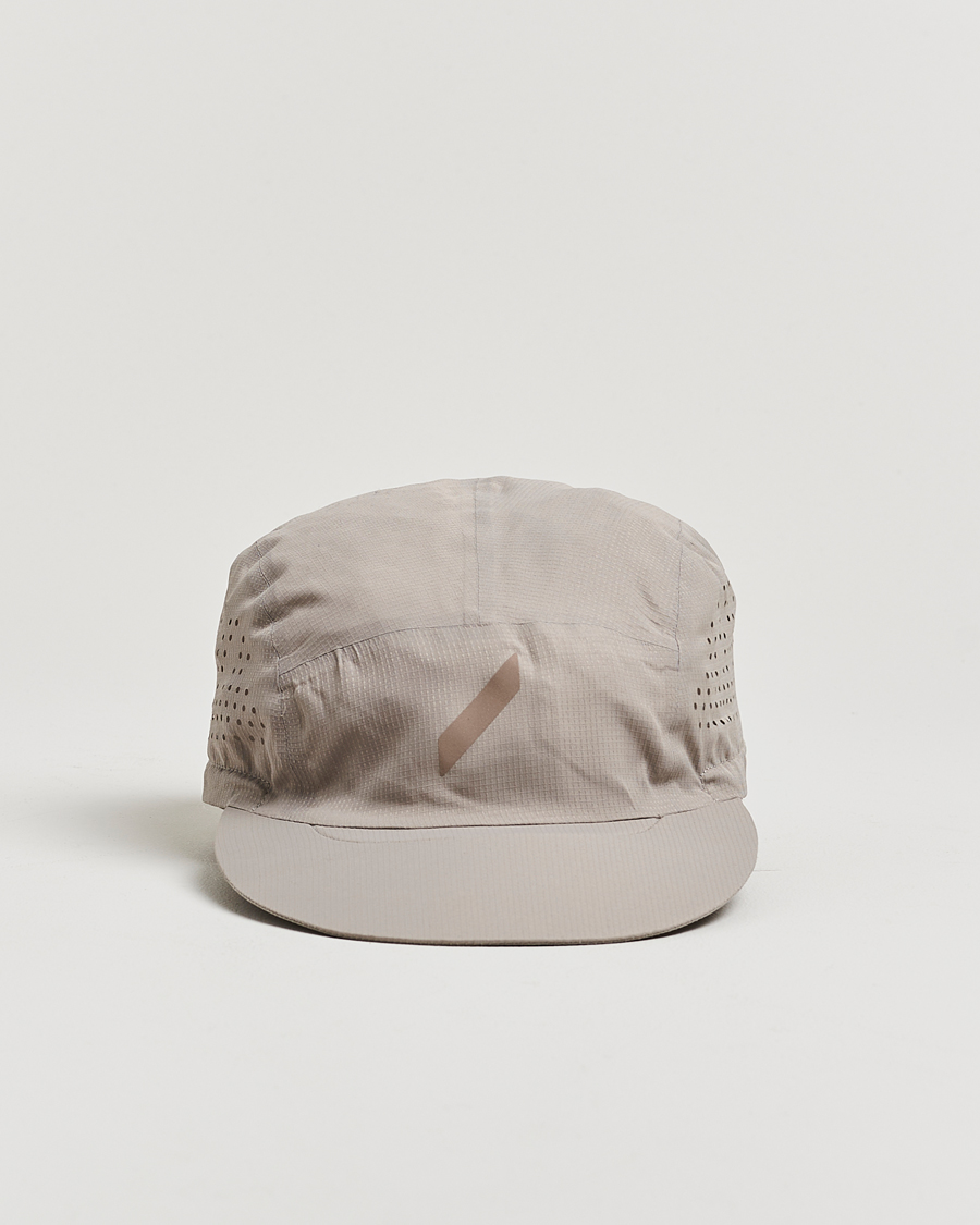 SOAR Running Run Cap Warm Grey at CareOfCarl.com