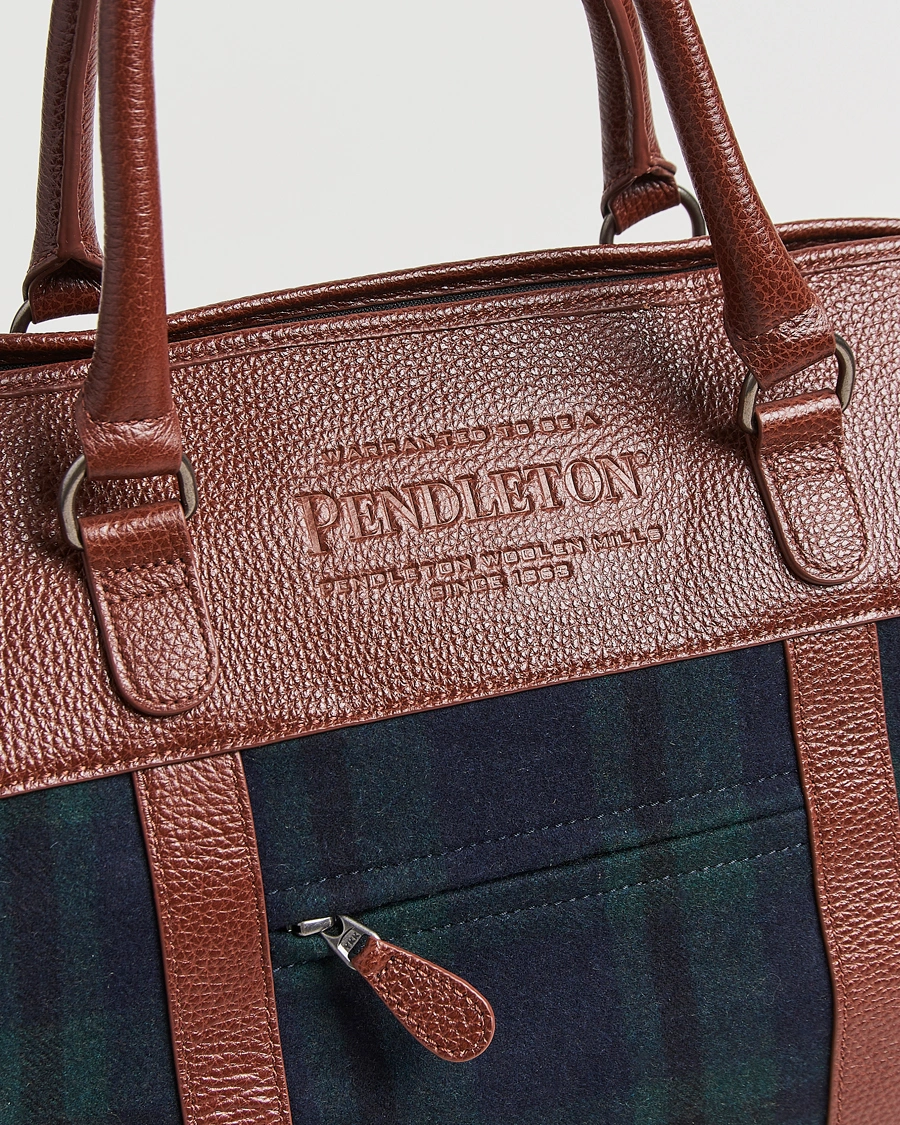 Men | Pendleton Wool Weekend Bag Blackwatch Tartan | Pendleton | Wool Weekend Bag Blackwatch Tartan
