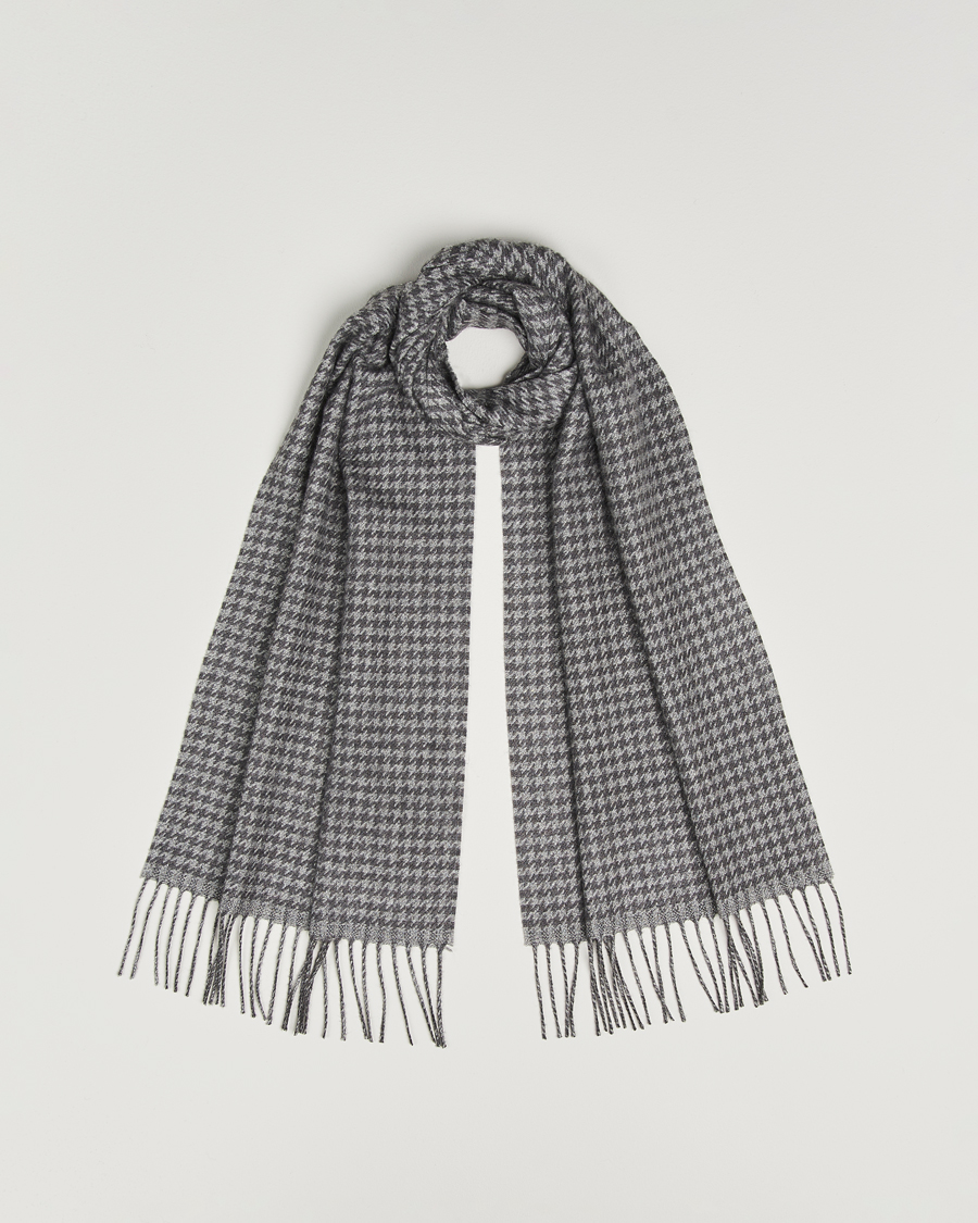 Men | Piacenza Cashmere Cashmere/Silk Houndstooth Scarf Light Grey | Piacenza Cashmere | Cashmere/Silk Houndstooth Scarf Light Grey