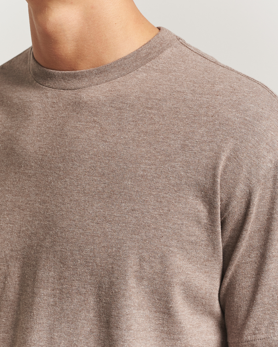 Men | T-Shirts | Auralee | Seamless Crew Neck T-Shirt Top Brown
