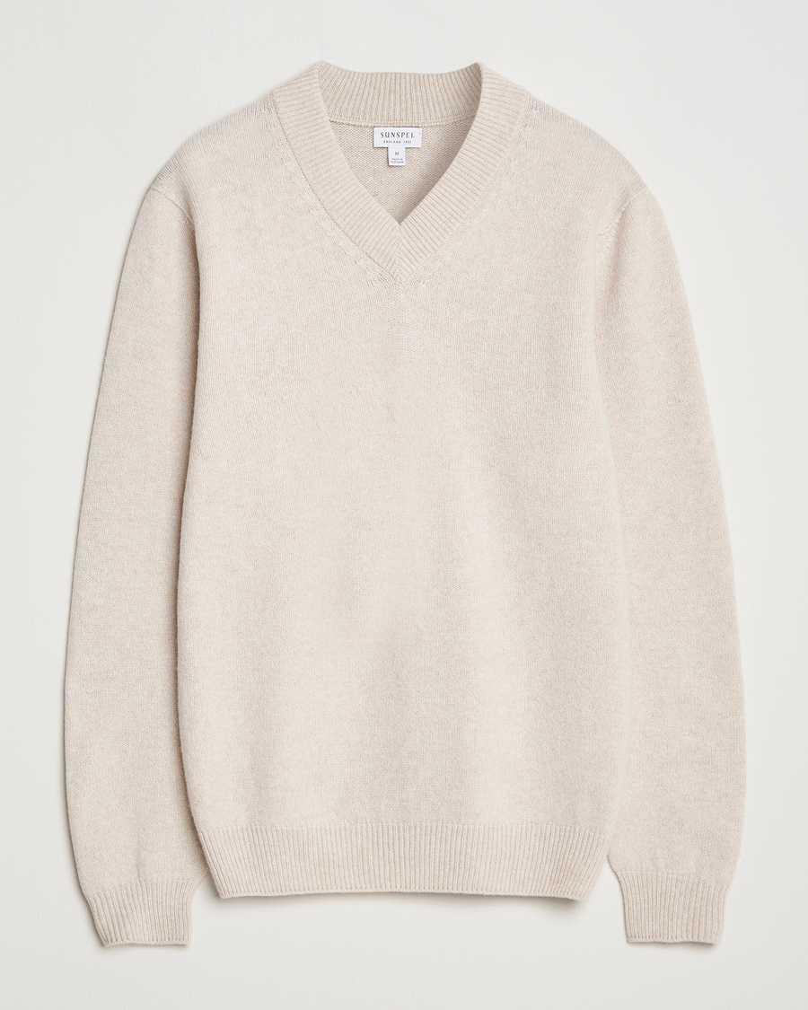 Men | Sweaters & Knitwear | Sunspel | Knitted Lambswool V-Neck Oatmeal Melange