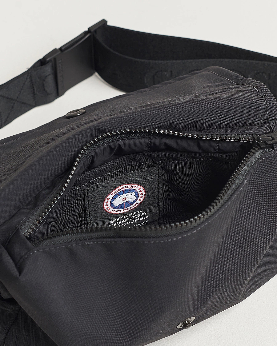 Men | Bags | Canada Goose | Mini Waistpack Black