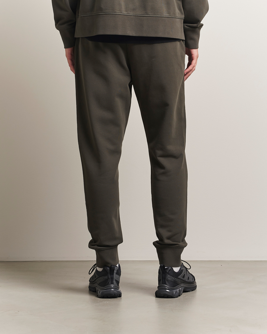 Men | Trousers | Canada Goose Black Label | Huron Sweatpants Volcano