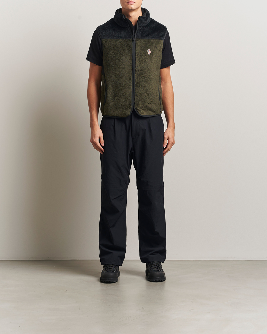 Men | Coats & Jackets | Moncler Grenoble | Insulated Fleece Vest Forest Green