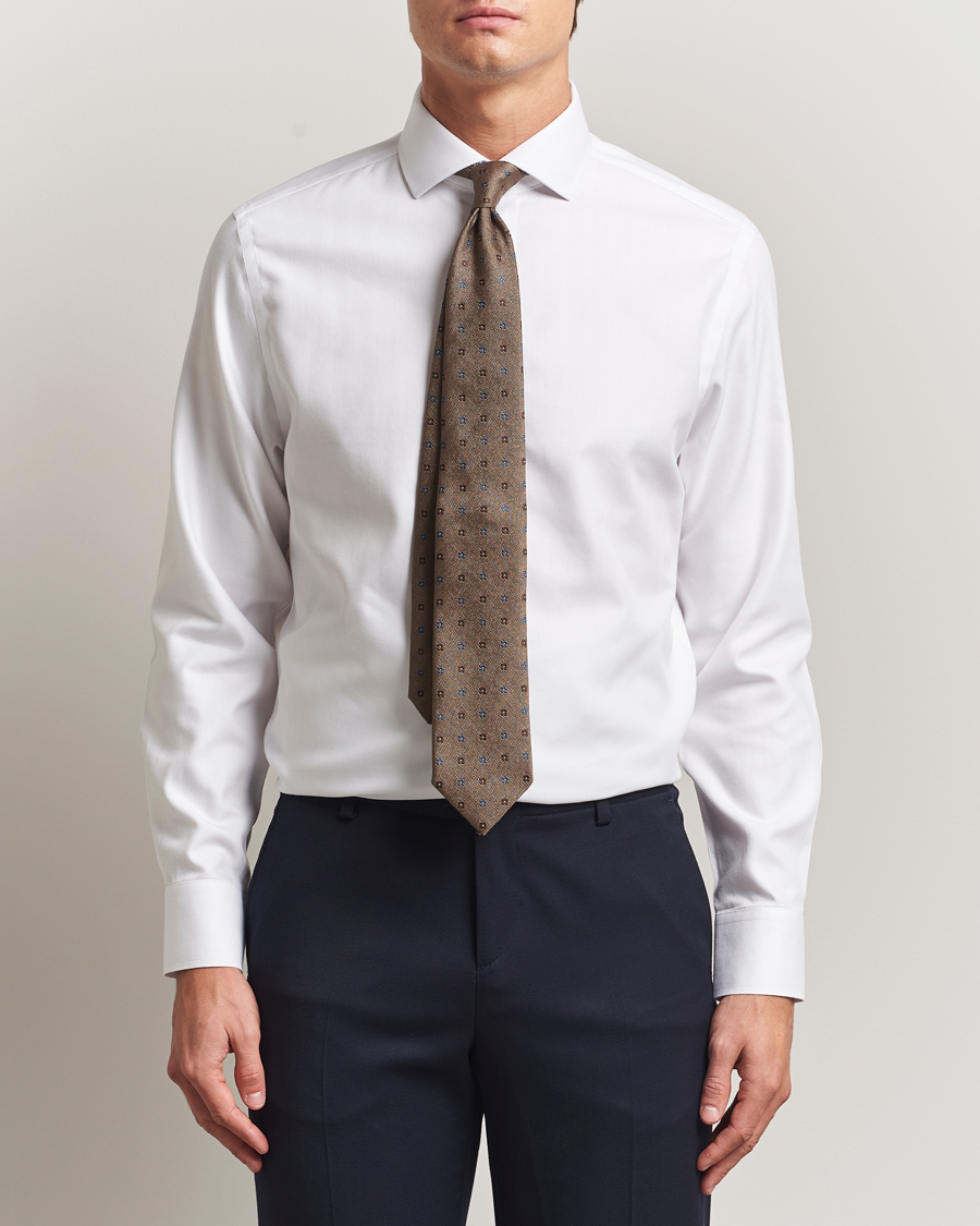 Men | Shirts | Charles Tyrwhitt | Slim Fit Non Iron Herringbone Cut Away Shirt White