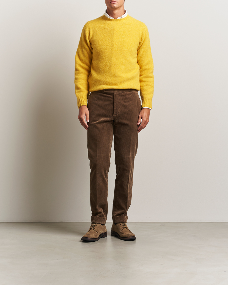 Men | Sweaters & Knitwear | Drake's | Brushed Shetland Crew Yellow