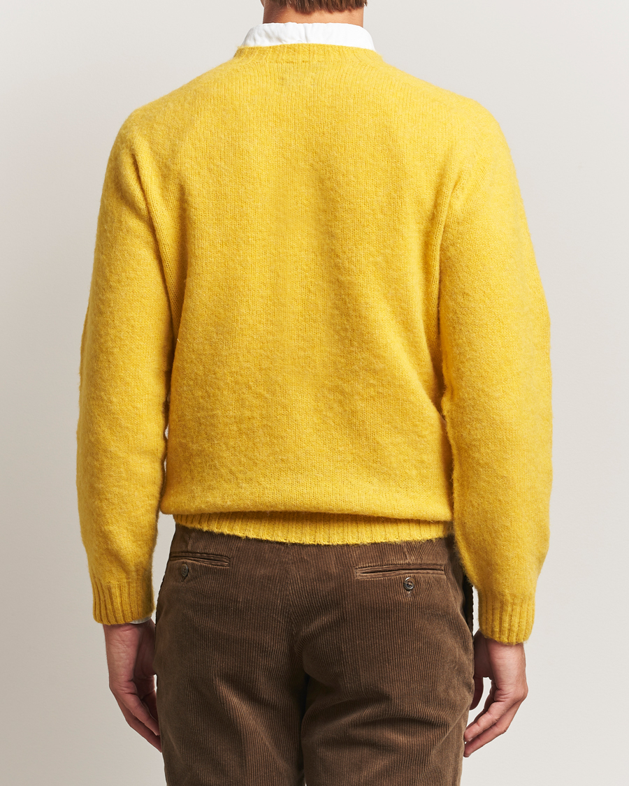 Men | Sweaters & Knitwear | Drake's | Brushed Shetland Crew Yellow