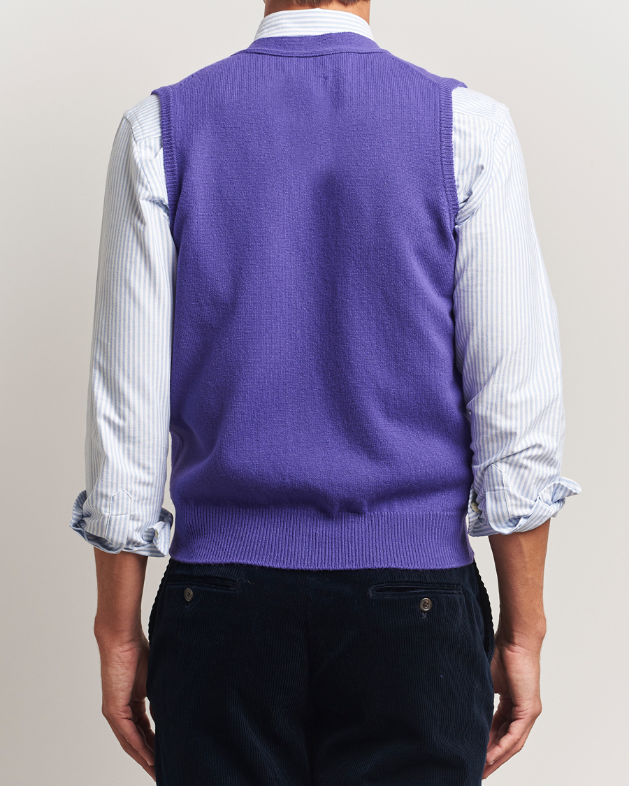 Men | Sweaters & Knitwear | Drake's | Lambswool Vest Cardigan Purple