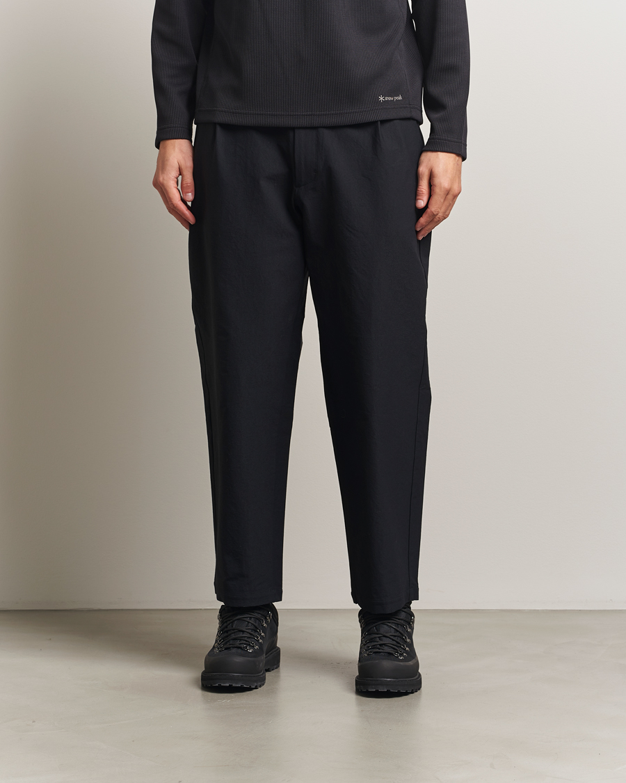Men | Trousers | Goldwin | One Tuck Tapered Pants Black