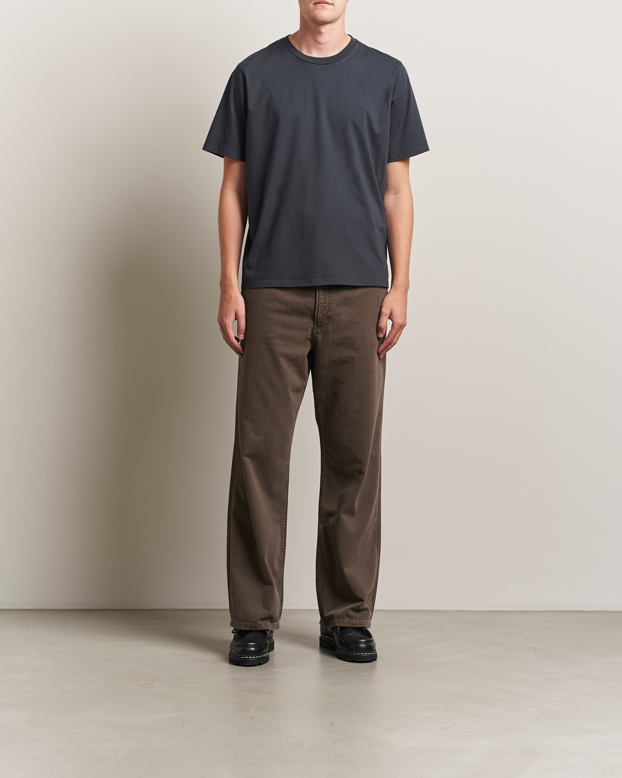 Men | Trousers | Jeanerica | Genua Herringbone Worker Chino Brown