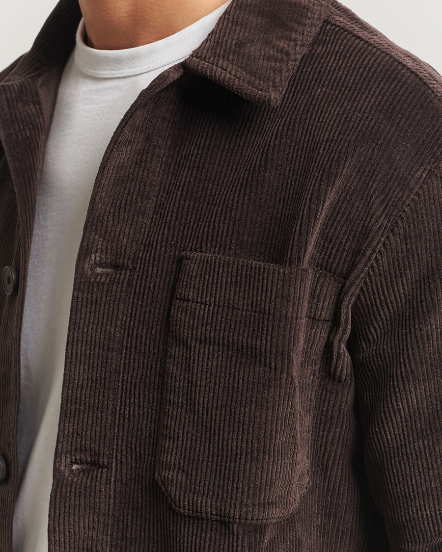 Men | Shirts | KnowledgeCotton Apparel | Cotton Corduroy Overshirt Chocolate