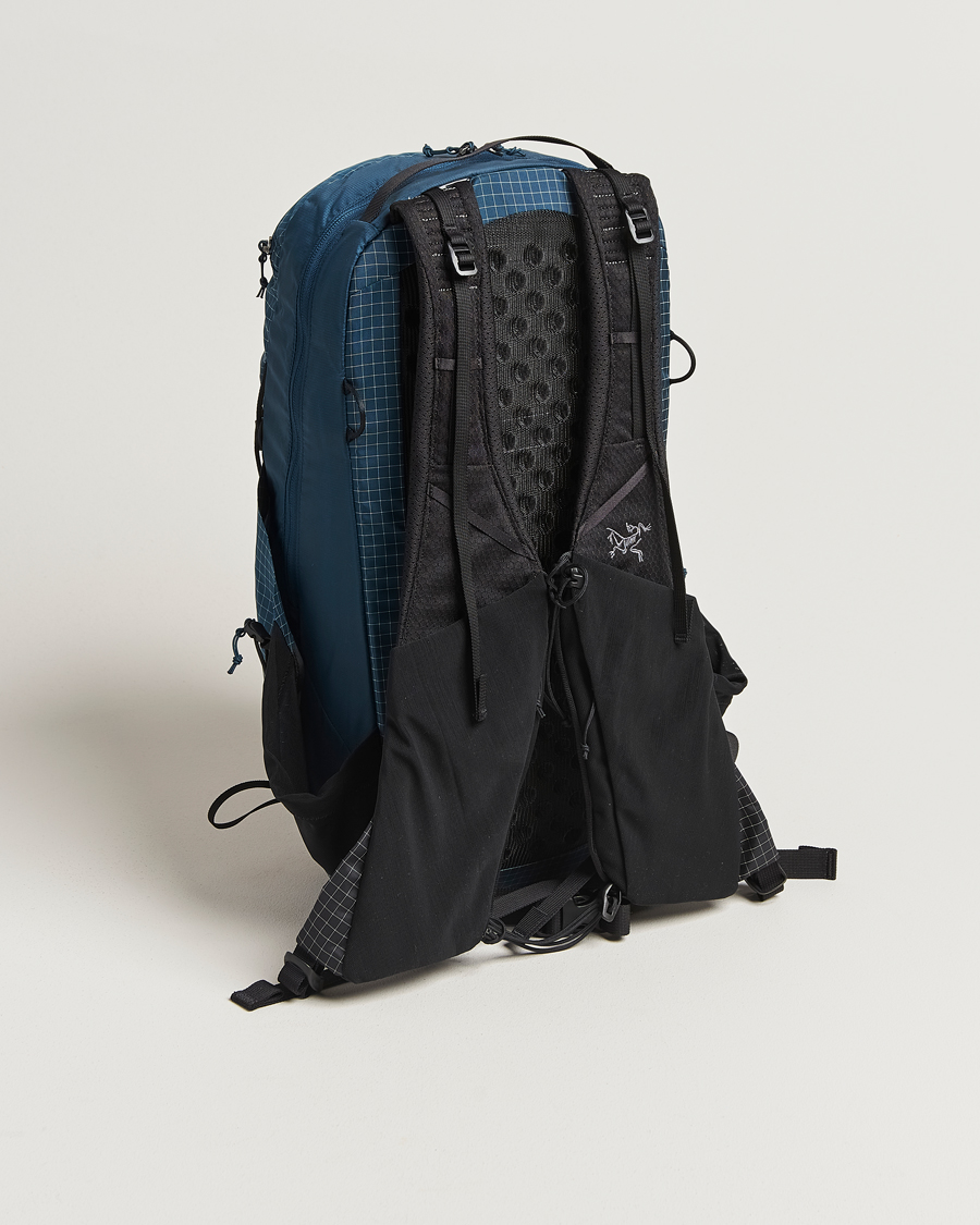 Arc'teryx Aerios 18L Backpack Nightscape at CareOfCarl.com