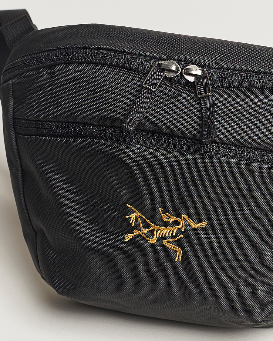 Men | Arc'teryx Mantis 2 Waist Pack 24K Black | Arc'teryx | Mantis 2 Waist Pack 24K Black