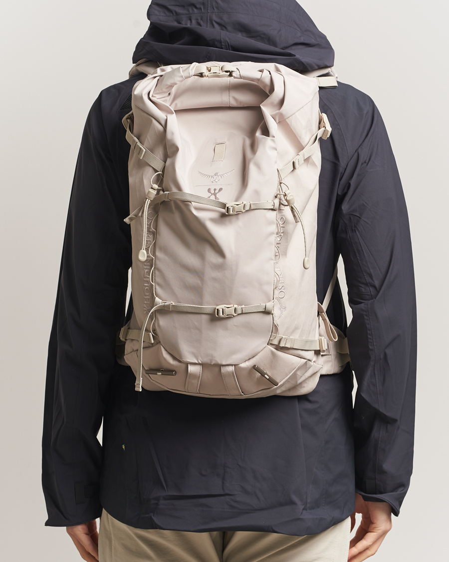 Men | Houdini Houdini x Osprey Allt 20L Backpack Sandstorm | Houdini | x Osprey Allt 20L Backpack Sandstorm