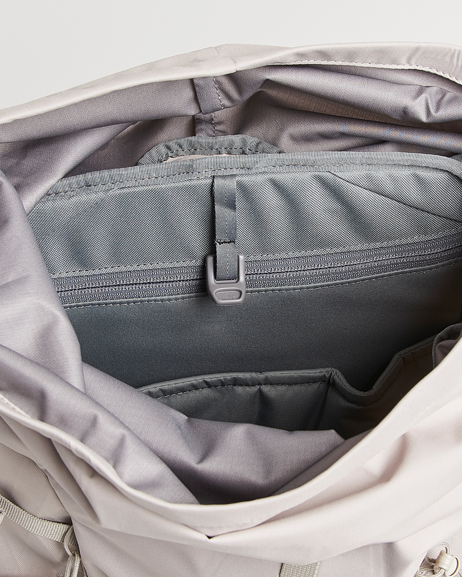 Men | Houdini Houdini x Osprey Allt 20L Backpack Sandstorm | Houdini | x Osprey Allt 20L Backpack Sandstorm