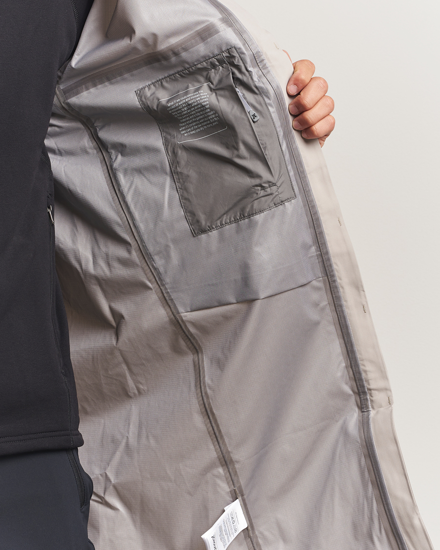 Men | Coats & Jackets | Houdini | One Waterproof Parka Sandstorm