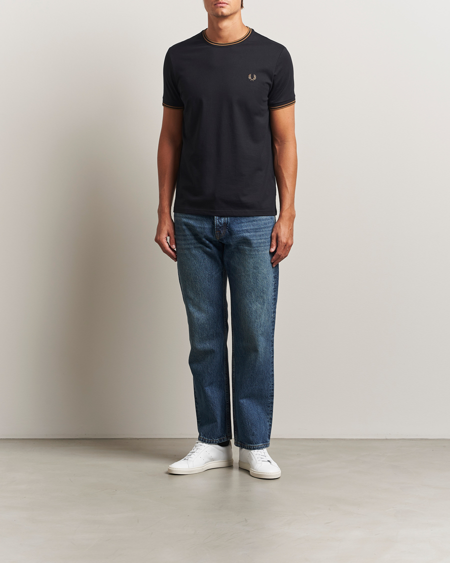 Men | T-Shirts | Fred Perry | Twin Tipped T-Shirt Black