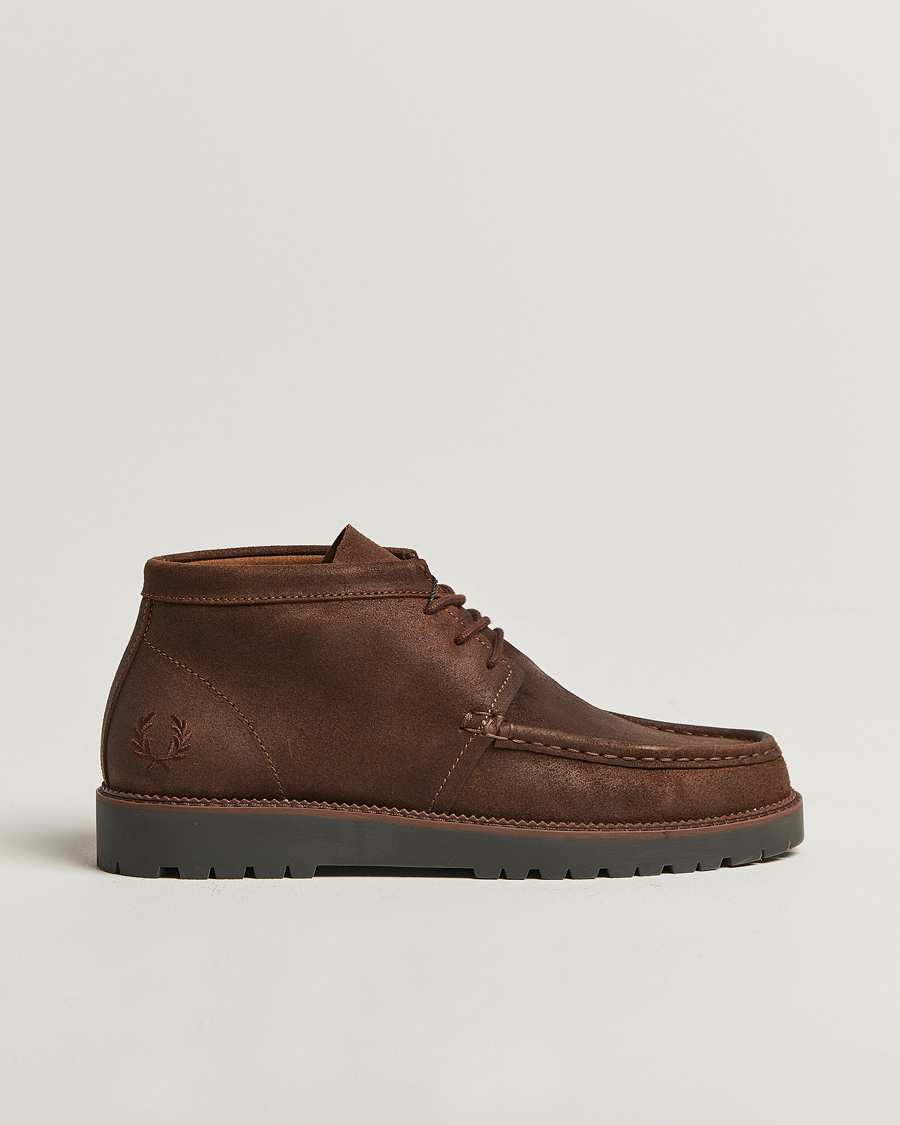 Men | Fred Perry Kenny Waxed Suede Chukka Boot Burnt Tobacco | Fred Perry | Kenny Waxed Suede Chukka Boot Burnt Tobacco