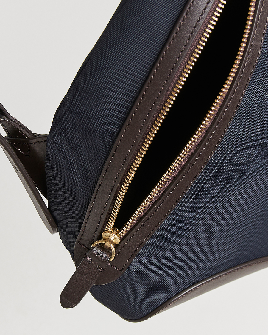 Men | Bags | Mismo | M/S Drop Crossbody Bag Navy/Dark Brown