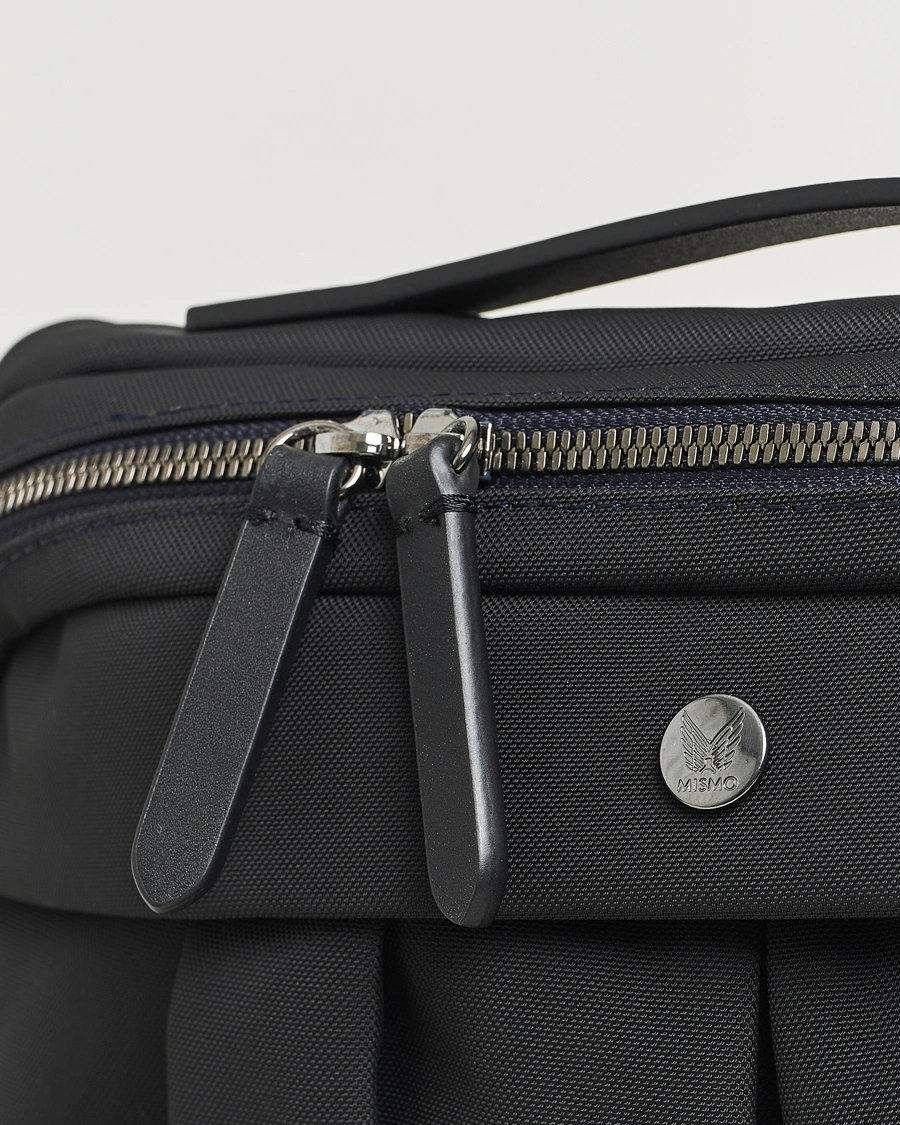 Men | Bags | Mismo | M/S Passage Sling Bag Eclipse Black/Black