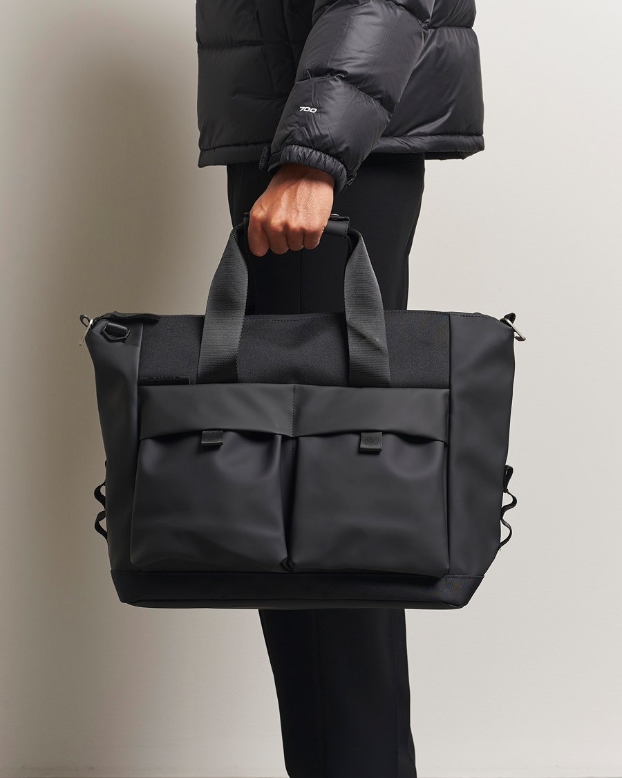 Men | RAINS Otaru Small Weekendbag Black | RAINS | Otaru Small Weekendbag Black