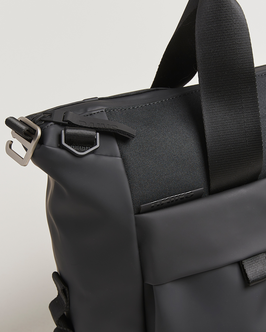 Men | RAINS Otaru Small Weekendbag Black | RAINS | Otaru Small Weekendbag Black