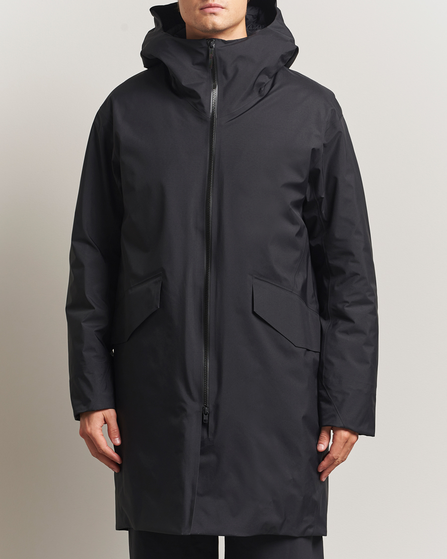 Men | Coats & Jackets | Arc'teryx Veilance | Monitor GORE-TEX Down Coat Black