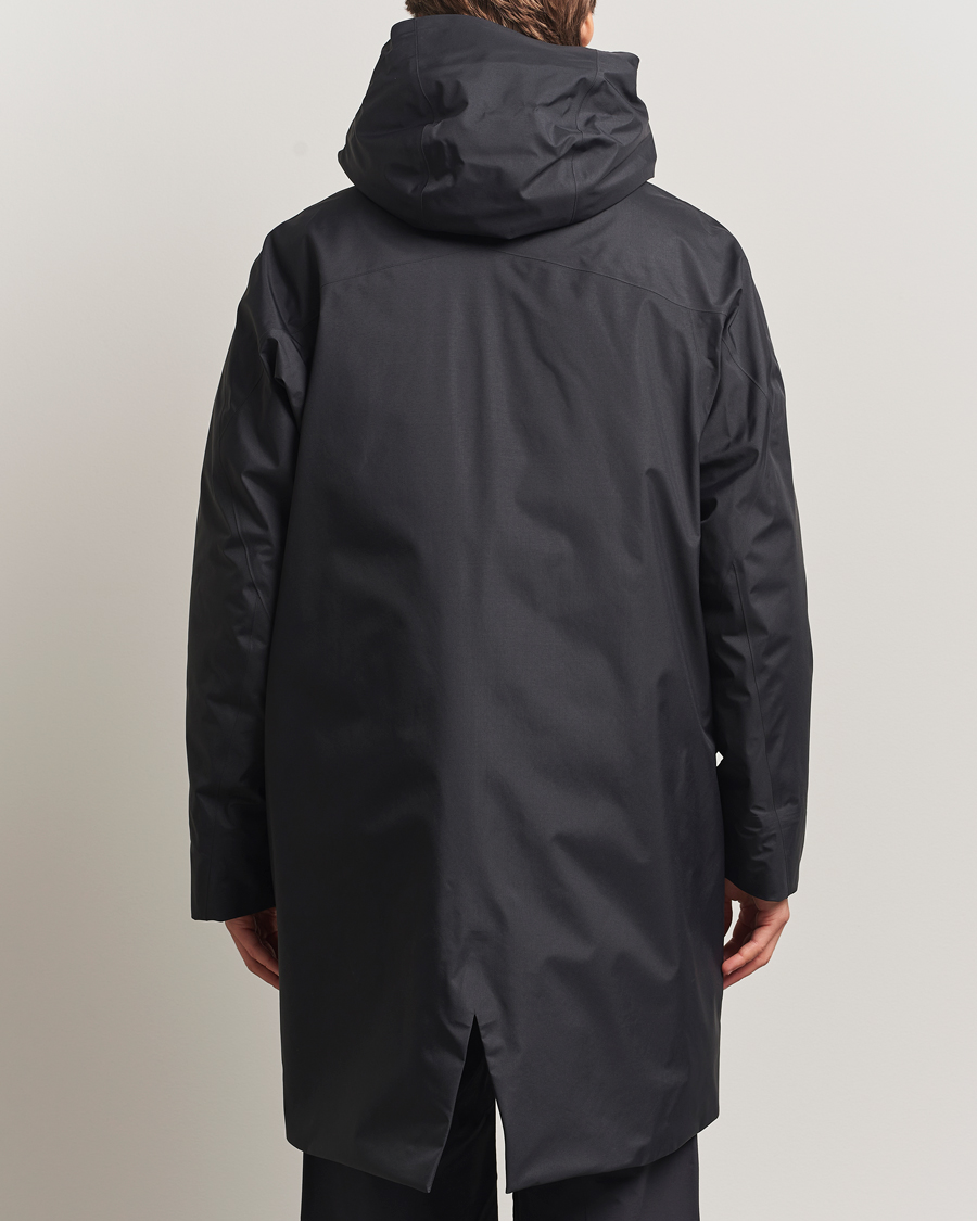 Men | Coats & Jackets | Arc'teryx Veilance | Monitor GORE-TEX Down Coat Black
