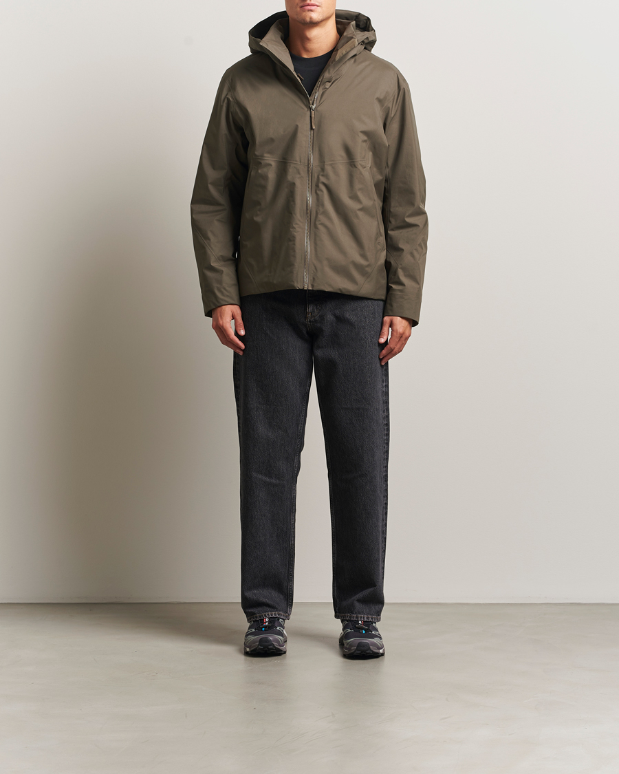 ARC’TERYX VEILANCE Diode Jacket M サイズS ARC'TERYX VEILANCE (アークテリクス ヴェイランス) Diode
