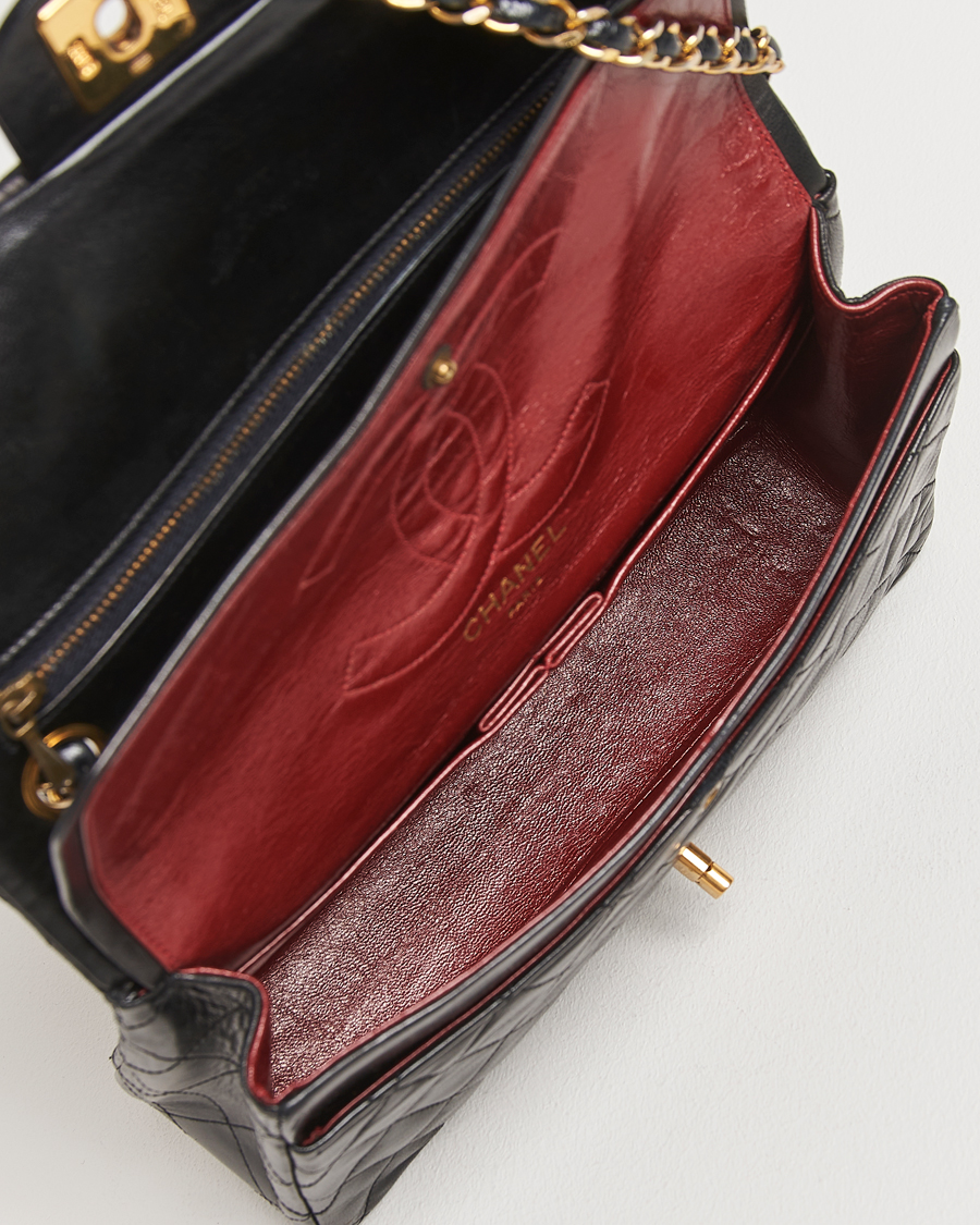 Men | Chanel Pre-Owned Classic Double Flap Medium Lambskin Black | Chanel Pre-Owned | Classic Double Flap Medium Lambskin Black