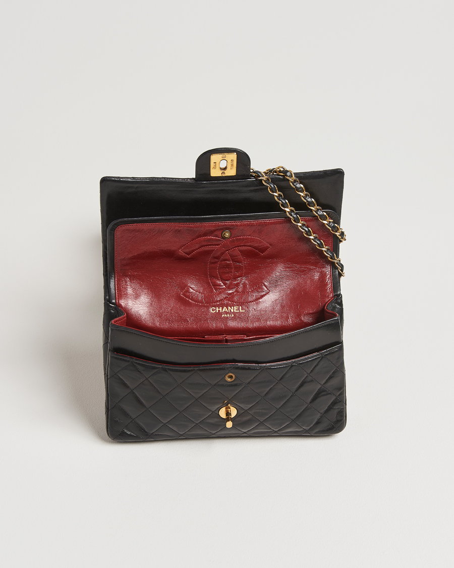 Men | Chanel Pre-Owned Classic Double Flap Medium Lambskin Black | Chanel Pre-Owned | Classic Double Flap Medium Lambskin Black