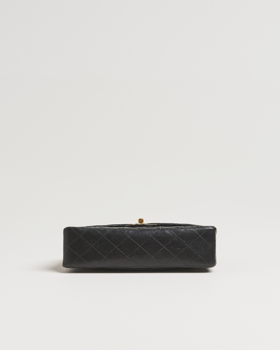 Men | Pre-Owned & Vintage Bags | Chanel Pre-Owned | Classic Double Flap Medium Lambskin Black