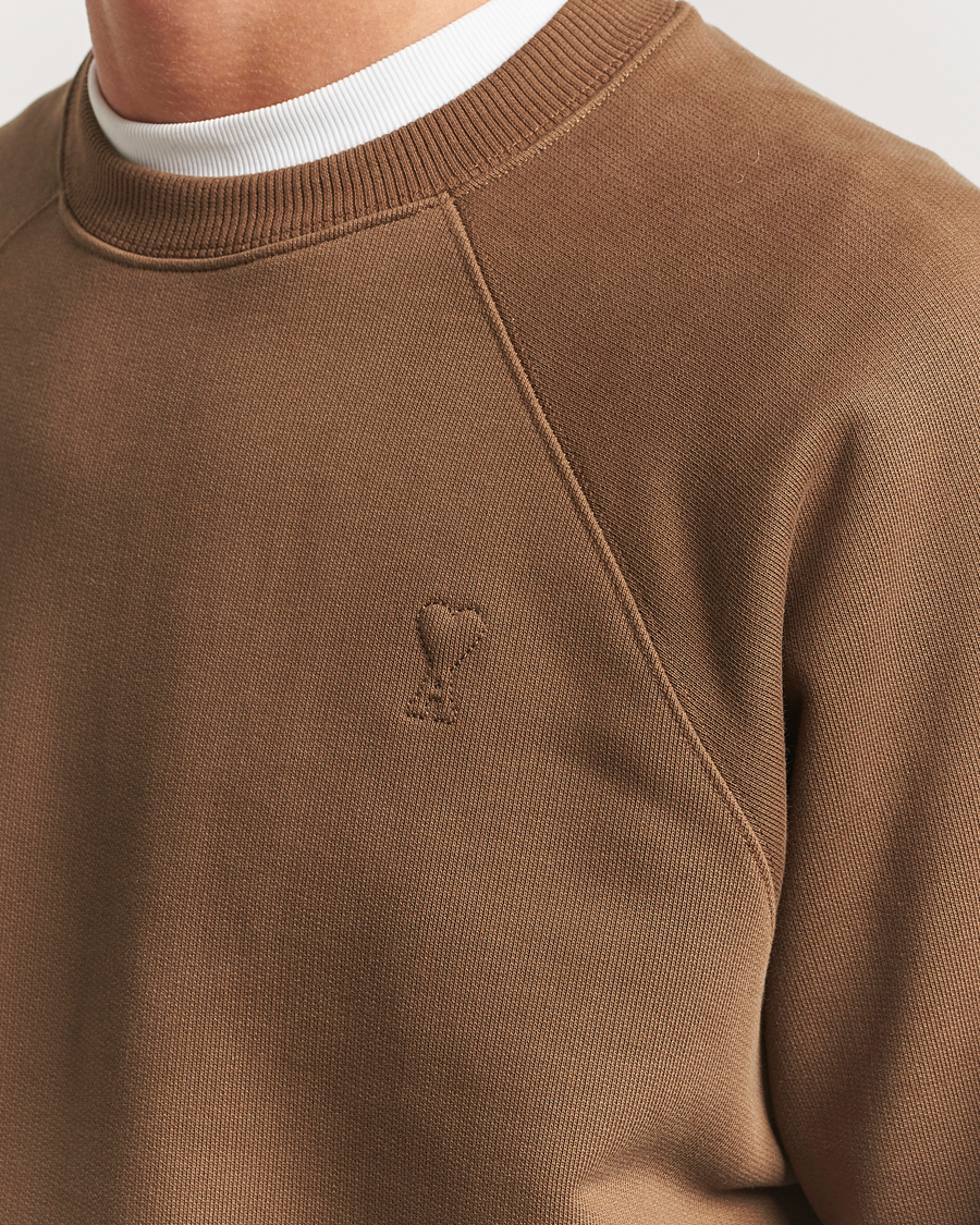 Men | Sweaters & Knitwear | AMI | Tonal Heart Logo Sweatshirt Noisette