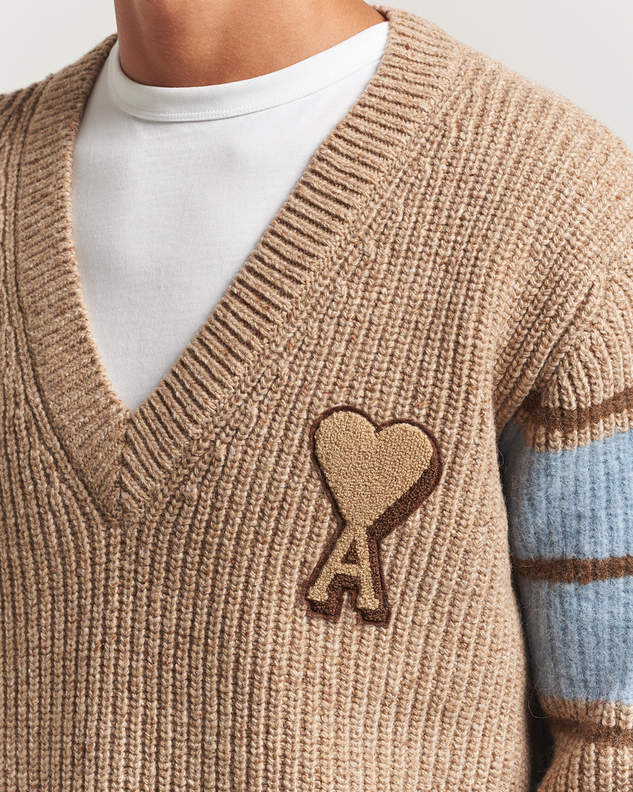 Men | Sweaters & Knitwear | AMI | Ribbed Wool Knitted V-Neck Camel