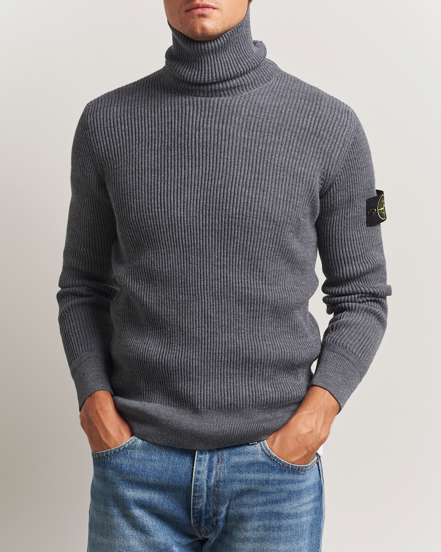 Men | Sweaters & Knitwear | Stone Island | Full Rib Wool Turtleneck Dark Grey