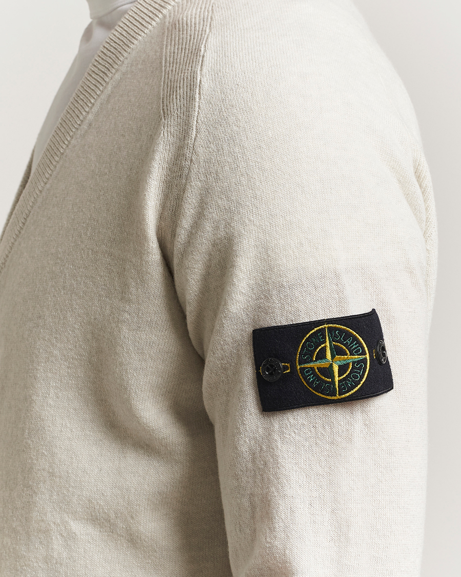 Men | Sweaters & Knitwear | Stone Island | Knitted Geelong Wool Cardigan Ivory Melange