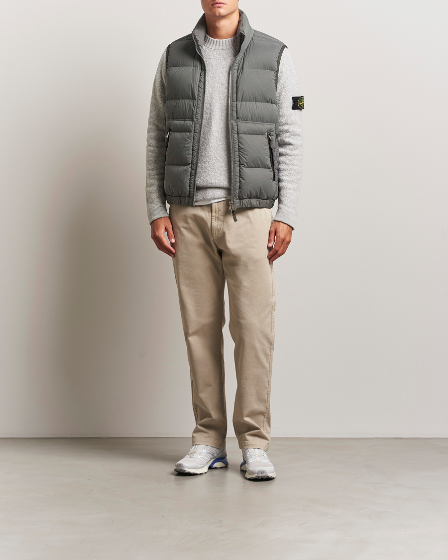 Stone Island Seamless Tunnel Nylon Down Vest Cement at Stone Island Seamless Tunnel Nylon Down Vest Cement at