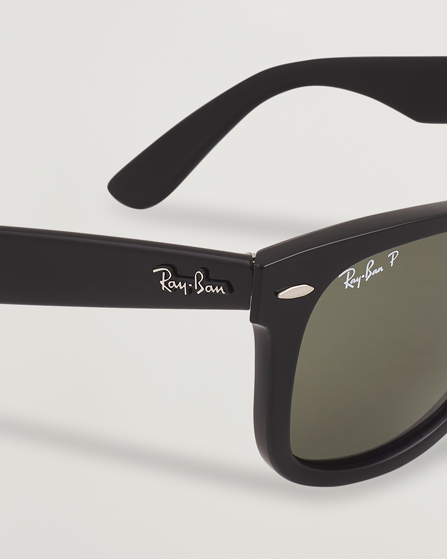 Men | Sunglasses | Ray-Ban | Original Wayfarer Polarized Sunglasses Black/Green
