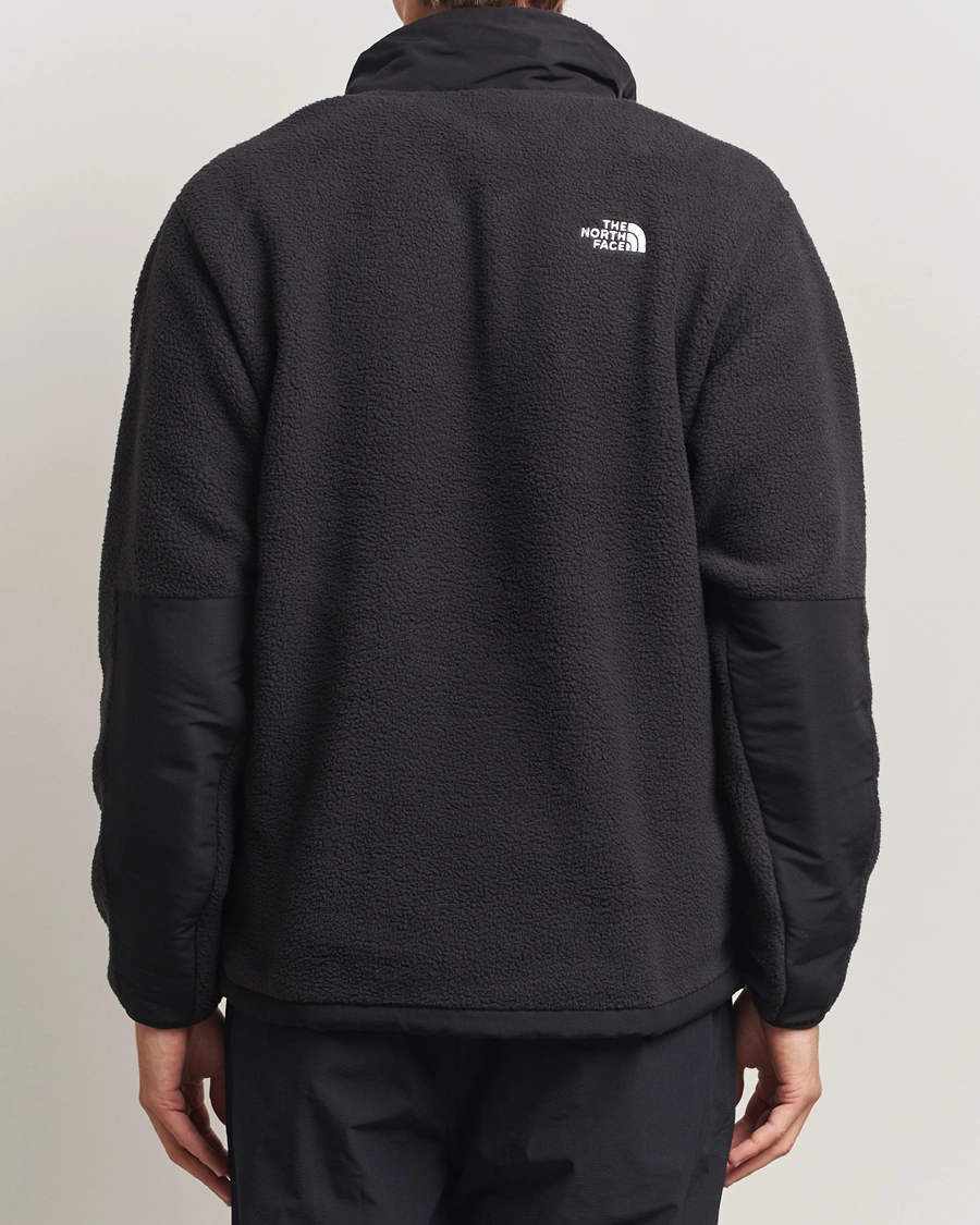 Men | Sweaters & Knitwear | The North Face | Yumiori Half Zip Fleece Black