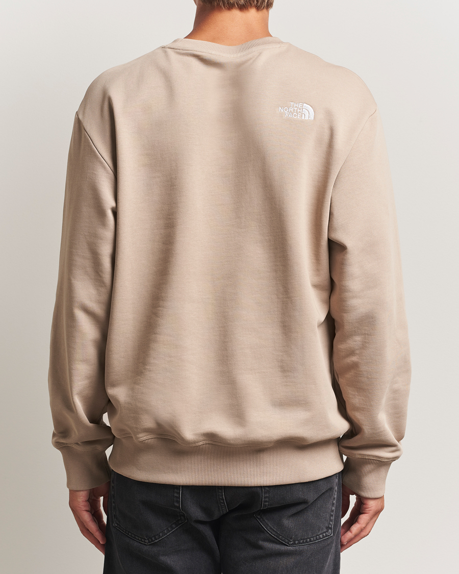 Men | Sweaters & Knitwear | The North Face | Essential Lite Crew Neck Beige
